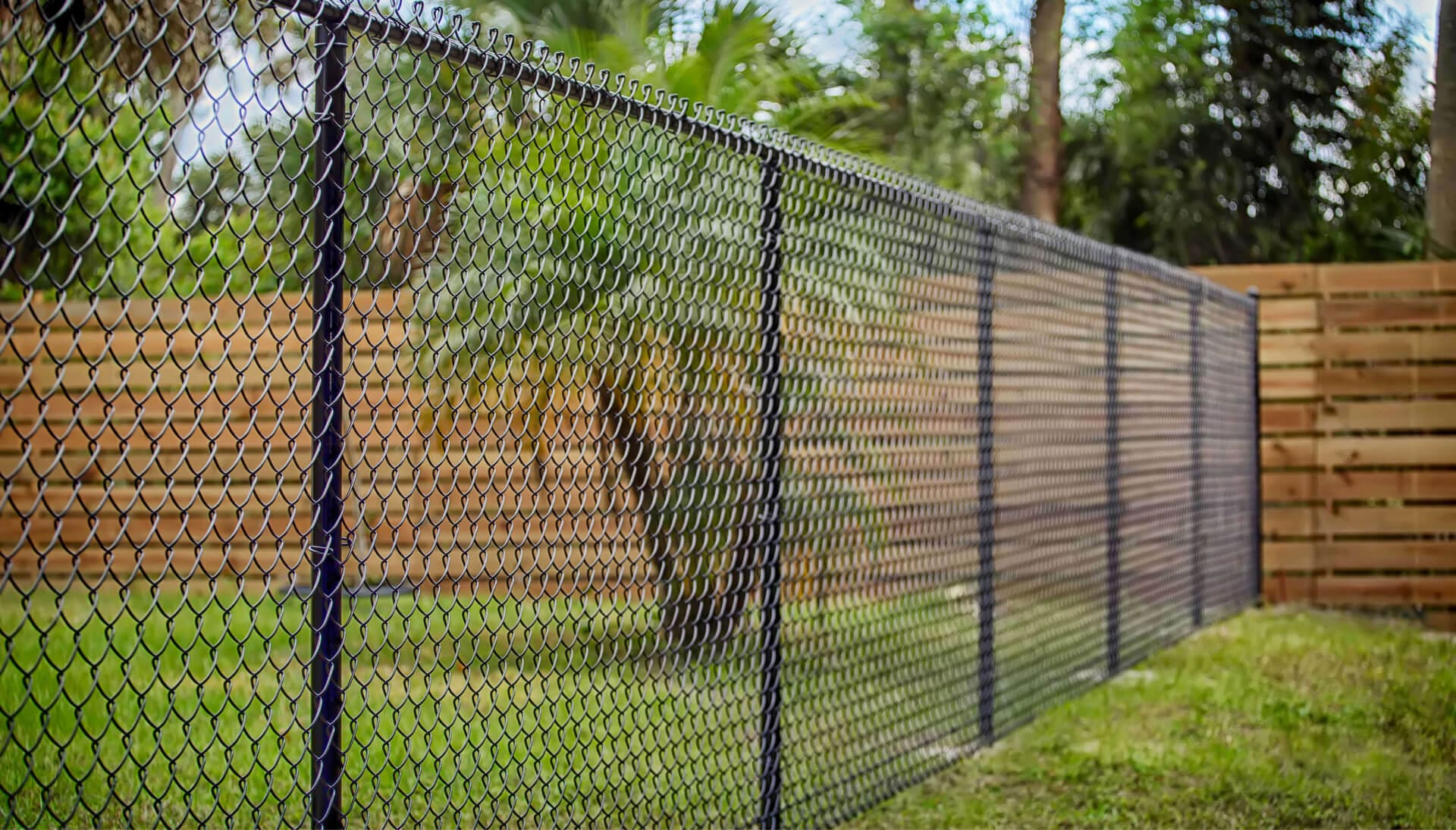 chain link fence installation services in Jacksonville